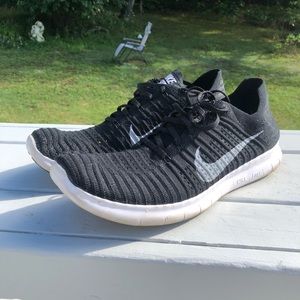 Nike Fly Nit Free Run Men’s 11.5
